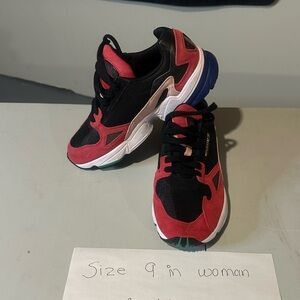 adidas Women's Black and Pink Sneakers